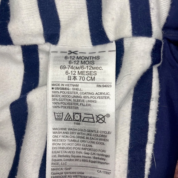 Baby Gap Navy Puffer Jacket Size 6-12 Months - Picture 5 of 6